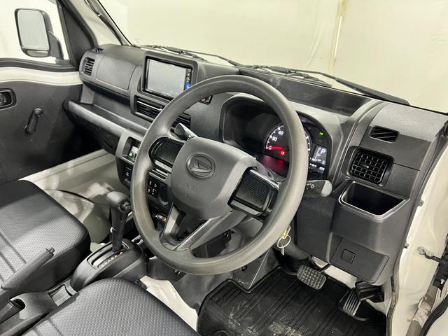 ハイゼットトラックスタンダード　走行６３２５３キロ／車検整備付／ナビ／ＥＴＣ一年保証・走行距離無制限　ワンセグナビ　Ｂｌｕｅｔｏｏｔｈ　ＥＴＣ　助手席エアバック　純正カーペットマット　車検整備付（埼玉県）の中古車