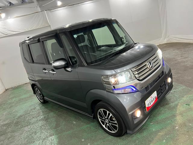 Ｎ−ＢＯＸカスタムＧ　ＳＳパッケージ　走行４３９４５キロ／ナビ／バックカメラ１年保証距離無制限　走行距離４３９４５キロ　ワンセグナビ　バックカメラ　ブルートゥース　純正マット　オートライト　ＨＩＤヘッドランプ　両側電動スライドドア（埼玉県）の中古車