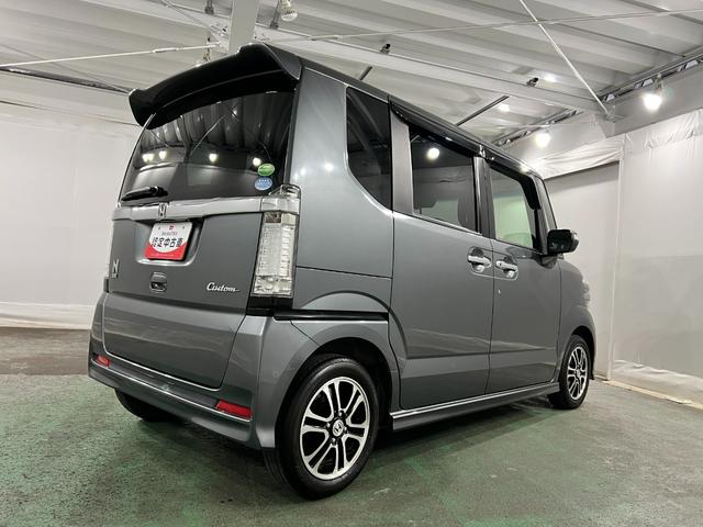Ｎ−ＢＯＸカスタムＧ　ＳＳパッケージ　走行４３９４５キロ／ナビ／バックカメラ１年保証距離無制限　走行距離４３９４５キロ　ワンセグナビ　バックカメラ　ブルートゥース　純正マット　オートライト　ＨＩＤヘッドランプ　両側電動スライドドア（埼玉県）の中古車
