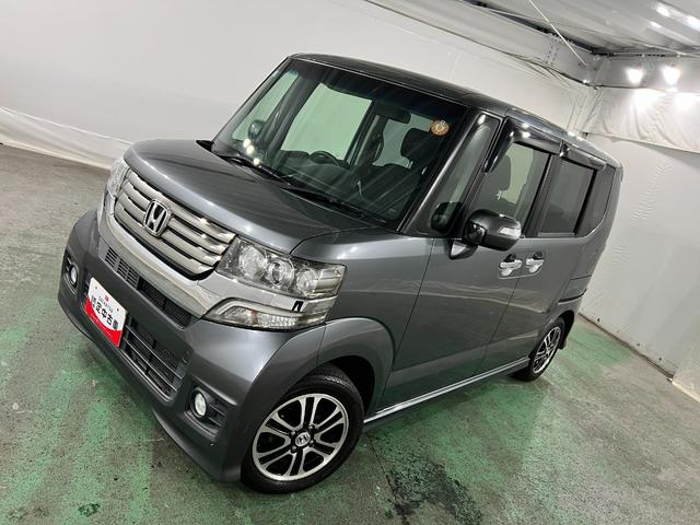 Ｎ−ＢＯＸカスタムＧ　ＳＳパッケージ　走行４３９４５キロ／ナビ／バックカメラ１年保証距離無制限　走行距離４３９４５キロ　ワンセグナビ　バックカメラ　ブルートゥース　純正マット　オートライト　ＨＩＤヘッドランプ　両側電動スライドドア（埼玉県）の中古車