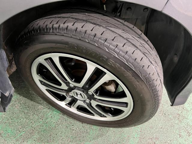 Ｎ−ＢＯＸカスタムＧ　ＳＳパッケージ　走行４３９４５キロ／ナビ／バックカメラ１年保証距離無制限　走行距離４３９４５キロ　ワンセグナビ　バックカメラ　ブルートゥース　純正マット　オートライト　ＨＩＤヘッドランプ　両側電動スライドドア（埼玉県）の中古車