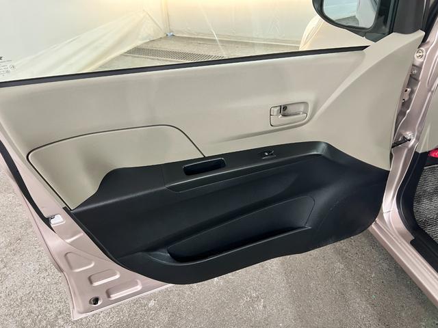 ミラXリミテッド 走行16004キロ/ナビ/スマートキー禁煙車 点検記録簿あり 一年保証・走行距離無制限 フルセグナビ Bluetooth DVD スマートキー オートエアコン 運転席助手席エアバック 純正カーペットマット(埼玉県)の中古車