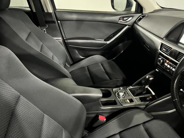 ＣＸ−５ＸＤ　プロアクティブ　走行４３７４５キロ／ディーゼル一年保証・走行距離無制限　フルセグナビ　Ｂｌｕｅｔｏｏｔｈ　バックカメラ　ＥＴＣ　サイドエアバック　オートライト　ＬＥＤヘッドライト（埼玉県）の中古車