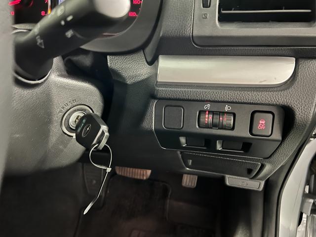インプレッサスポーツ１．６ｉ　走行４７１４７キロ／ナビ／ＥＴＣ一年保証・走行距離無制限　走行４７１４７キロ　フルセグナビ　Ｂｌｕｅｔｏｏｔｈ　ＤＶＤ　ＥＴＣ　助手席エアバック　純正カーペットマット（埼玉県）の中古車