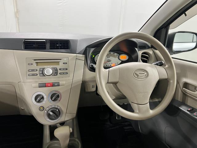 ミラＬ　走行９５２００キロ／車検整備付／ＣＤチューナー一年保証・走行距離無制限　車検整備付　助手席エアバック　純正カーペットマット　ＣＤチューナー　マニュアルエアコン　オートマ（埼玉県）の中古車