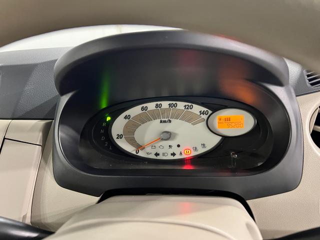 ミラＬ　走行９５２００キロ／車検整備付／ＣＤチューナー一年保証・走行距離無制限　車検整備付　助手席エアバック　純正カーペットマット　ＣＤチューナー　マニュアルエアコン　オートマ（埼玉県）の中古車