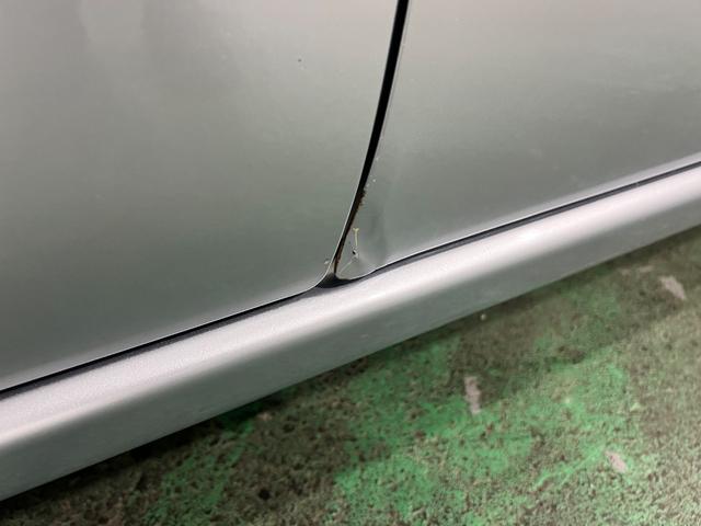 ミラＬ　走行９５２００キロ／車検整備付／ＣＤチューナー一年保証・走行距離無制限　車検整備付　助手席エアバック　純正カーペットマット　ＣＤチューナー　マニュアルエアコン　オートマ（埼玉県）の中古車