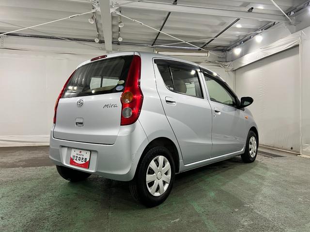 ミラＬ　走行９５２００キロ／車検整備付／ＣＤチューナー一年保証・走行距離無制限　車検整備付　助手席エアバック　純正カーペットマット　ＣＤチューナー　マニュアルエアコン　オートマ（埼玉県）の中古車