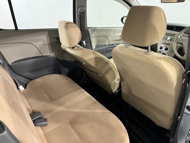 ミラＬ　走行９５２００キロ／車検整備付／ＣＤチューナー一年保証・走行距離無制限　車検整備付　助手席エアバック　純正カーペットマット　ＣＤチューナー　マニュアルエアコン　オートマ（埼玉県）の中古車