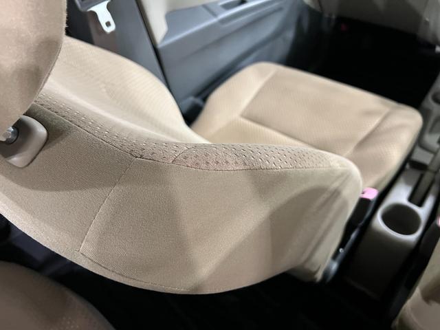 ミラＬ　走行９５２００キロ／車検整備付／ＣＤチューナー一年保証・走行距離無制限　車検整備付　助手席エアバック　純正カーペットマット　ＣＤチューナー　マニュアルエアコン　オートマ（埼玉県）の中古車