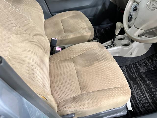 ミラＬ　走行９５２００キロ／車検整備付／ＣＤチューナー一年保証・走行距離無制限　車検整備付　助手席エアバック　純正カーペットマット　ＣＤチューナー　マニュアルエアコン　オートマ（埼玉県）の中古車