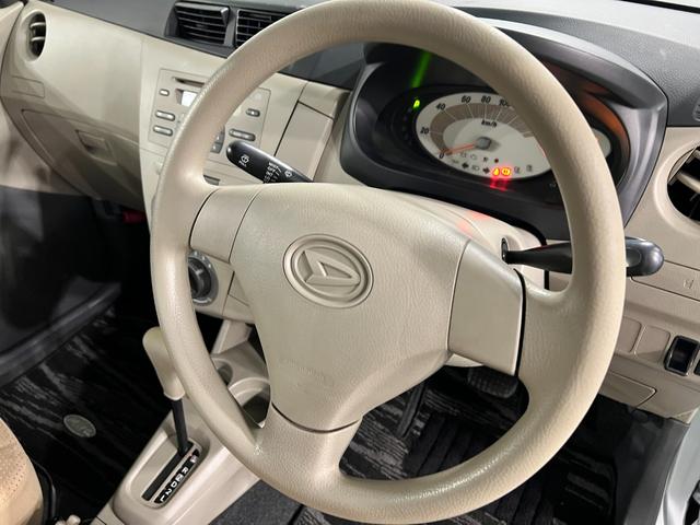 ミラＬ　走行９５２００キロ／車検整備付／ＣＤチューナー一年保証・走行距離無制限　車検整備付　助手席エアバック　純正カーペットマット　ＣＤチューナー　マニュアルエアコン　オートマ（埼玉県）の中古車