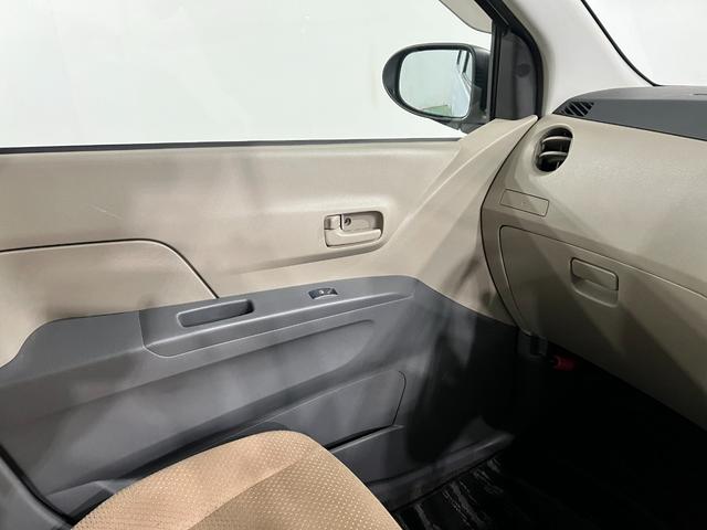 ミラＬ　走行９５２００キロ／車検整備付／ＣＤチューナー一年保証・走行距離無制限　車検整備付　助手席エアバック　純正カーペットマット　ＣＤチューナー　マニュアルエアコン　オートマ（埼玉県）の中古車