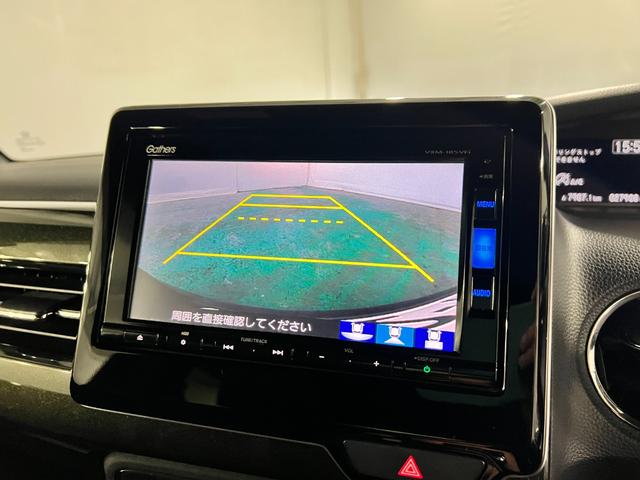 N−BOXカスタムG・Lターボホンダセンシング 雹害/走行27988キロ/ナビ1年保証距離無制限 走行距離27988キロ フルセグナビ バックカメラ ブルートゥース 純正マット サイドエアバッグ オートライト 両側電動スライドドア 電動格納式ドアミラー(埼玉県)の中古車