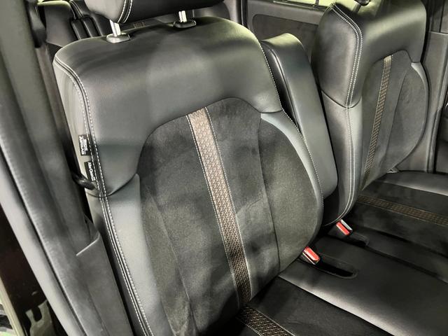 N−BOXカスタムG・Lターボホンダセンシング 雹害/走行27988キロ/ナビ1年保証距離無制限 走行距離27988キロ フルセグナビ バックカメラ ブルートゥース 純正マット サイドエアバッグ オートライト 両側電動スライドドア 電動格納式ドアミラー(埼玉県)の中古車