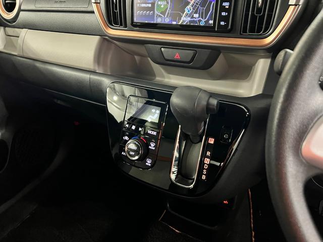 パッソモーダ　チャーム　走行４３３６６キロ／車検整備付／ナビ禁煙車　点検記録簿あり　ワンオーナー　一年保証・走行距離無制限　タイヤ４本交換　フルセグナビ　Ｂｌｕｅｔｏｏｔｈ　ドラレコ　ＥＴＣ　クリアランスソナー　オートライト　ＬＥＤヘッドライト　シートヒーター（埼玉県）の中古車