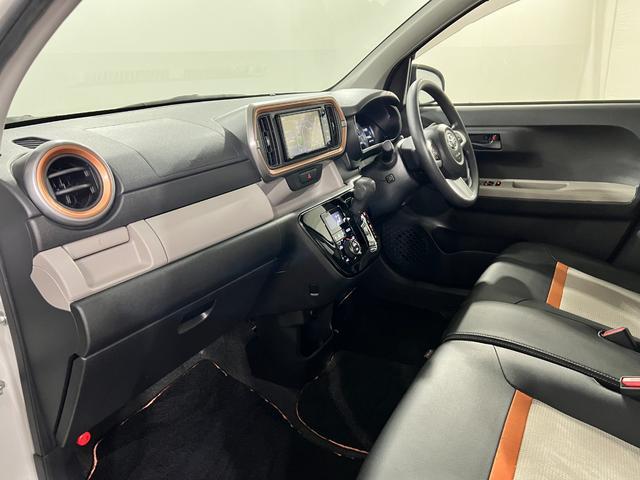 パッソモーダ　チャーム　走行４３３６６キロ／車検整備付／ナビ禁煙車　点検記録簿あり　ワンオーナー　一年保証・走行距離無制限　タイヤ４本交換　フルセグナビ　Ｂｌｕｅｔｏｏｔｈ　ドラレコ　ＥＴＣ　クリアランスソナー　オートライト　ＬＥＤヘッドライト　シートヒーター（埼玉県）の中古車