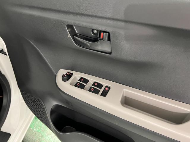 パッソモーダ　チャーム　走行４３３６６キロ／車検整備付／ナビ禁煙車　点検記録簿あり　ワンオーナー　一年保証・走行距離無制限　タイヤ４本交換　フルセグナビ　Ｂｌｕｅｔｏｏｔｈ　ドラレコ　ＥＴＣ　クリアランスソナー　オートライト　ＬＥＤヘッドライト　シートヒーター（埼玉県）の中古車