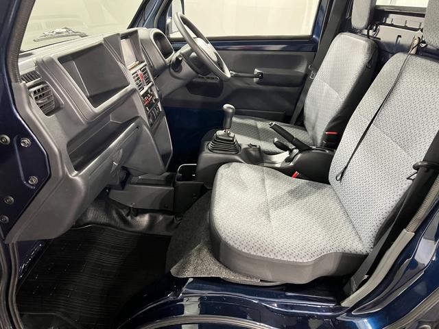 キャリイトラック農繁スペシャル 走行24116キロ/4WD/バックカメラ一年保証・走行距離無制限 走行24116キロ 純正カーペットマット ワンセグナビ ETC バックカメラ 4WD 5速マニュアル(埼玉県)の中古車