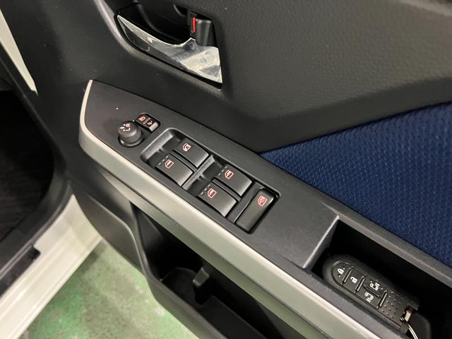 トールカスタムＧ　ＳＡII　走行５２７０２キロ／車検整備付／ナビ一年保証・走行距離無制限　フルセグナビ　Ｂｌｕｅｔｏｏｔｈ　バックカメラ　オートライト　ＬＥＤヘッドライト　アイドリングストップ　両側電動スライドドア（埼玉県）の中古車