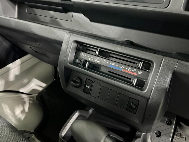 ハイゼットトラックローダンプ　４ＷＤ／ＡＴ車／走行２１９８８キロ／１年保証距離無制限　走行距離（埼玉県）の中古車