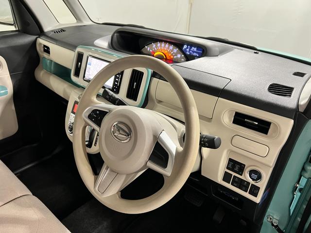 ムーヴキャンバスXホワイトアクセントリミテッド SAIII 軽雹害/4WD1年保証距離無制限 走行距離71354キロ 車検整備付 フルセグナビ パノラマモニター ブルートゥース 純正マット サイドエアバッグ オートライト アイドリングストップ 両側電動スライドドア(埼玉県)の中古車
