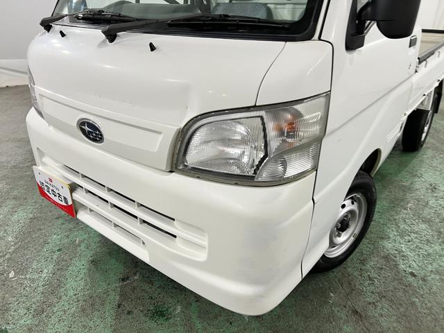 サンバートラックＴＢ　走行１３９３５キロ／オートマ／４ＷＤ禁煙車　点検記録簿あり　ワンオーナー　一年保証・走行距離無制限　走行１３９３５キロ　オートマ　４ＷＤ　ＡＭＦＭラジオ　純正マット　取扱説明書（埼玉県）の中古車