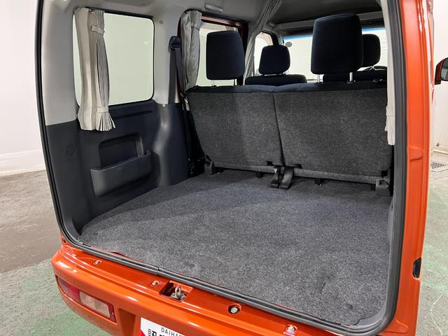 ハイゼットカーゴクルーズターボリミテッド　４ＷＤ／走行６０９２１キロ１年保証距離無制限　走行距離６０９２１キロ　ワンセグナビ　バックカメラ　純正マット　助手席エアバッグ　両側スライドドア　マニュアルエアコン（埼玉県）の中古車