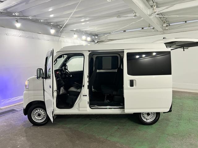 ハイゼットカーゴＤＸ　走行４２０１５キロ／車検整備付／４ＷＤ／５速ＭＴ一年保証・走行距離無制限　　助手席エアバック　オートライト　オートマチックハイビーム　クリアランスソナー　アイドリングストップ（埼玉県）の中古車