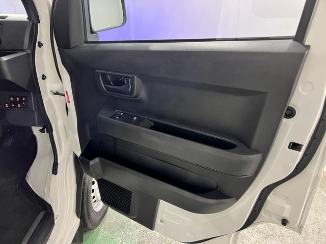 ハイゼットカーゴＤＸ　走行４２０１５キロ／車検整備付／４ＷＤ／５速ＭＴ一年保証・走行距離無制限　　助手席エアバック　オートライト　オートマチックハイビーム　クリアランスソナー　アイドリングストップ（埼玉県）の中古車