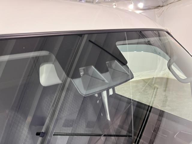 ハイゼットカーゴＤＸ　走行４２０１５キロ／車検整備付／４ＷＤ／５速ＭＴ一年保証・走行距離無制限　　助手席エアバック　オートライト　オートマチックハイビーム　クリアランスソナー　アイドリングストップ（埼玉県）の中古車