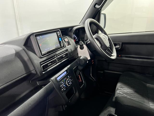 アトレーRS 走行2451キロ/車検整備付/ナビ/バックカメラ一年保証・走行距離無制限 フルセグナビ Bluetooth バックカメラ クリアランスソナー オートライト LEDヘッドライト アイドリングストップ 両側電動スライドドア(埼玉県)の中古車