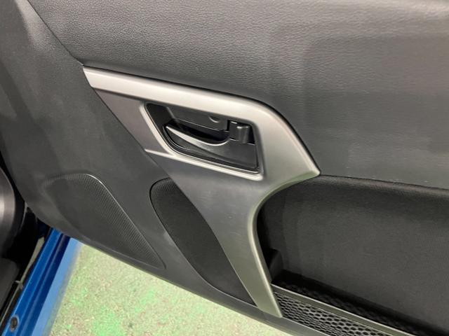 コペンセロ 走行99193キロ/ナビ/LEDヘッドランプ1年保証距離無制限 走行距離99193キロ フルセグナビ ブルートゥース 純正マット 助手席エアバッグ LEDヘッドランプ アイドリングストップ シートヒーター(埼玉県)の中古車