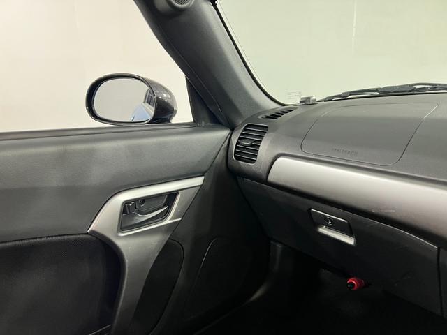 コペンセロ 走行99193キロ/ナビ/LEDヘッドランプ1年保証距離無制限 走行距離99193キロ フルセグナビ ブルートゥース 純正マット 助手席エアバッグ LEDヘッドランプ アイドリングストップ シートヒーター(埼玉県)の中古車