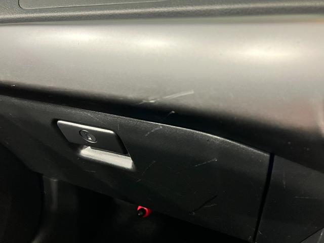 コペンセロ 走行99193キロ/ナビ/LEDヘッドランプ1年保証距離無制限 走行距離99193キロ フルセグナビ ブルートゥース 純正マット 助手席エアバッグ LEDヘッドランプ アイドリングストップ シートヒーター(埼玉県)の中古車