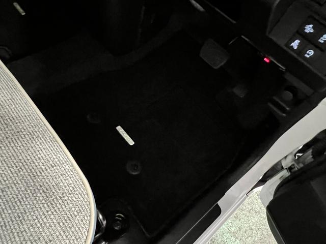 ムーヴキャンバスストライプスGターボ 走行31844キロ/車検整備付/ナビ一年保証・走行距離無制限 フルセグナビ Bluetooth バックカメラ ドラレコ ETC オートライト LEDヘッドライト シートヒーター 両側電動スライドドア(埼玉県)の中古車
