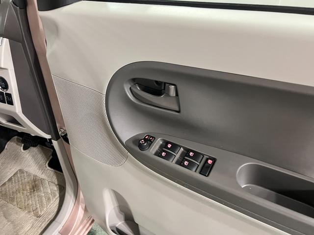タントＸ　走行６６４７３キロ／ＣＤチューナー／片側電動スライドドア１年保証距離無制限　走行距離６６４７３キロ　ＣＤチューナー　純正マット　助手席エアバッグ　オートライト　アイドリングストップ　片側電動スライドドア　オート格納式ドアミラー（埼玉県）の中古車