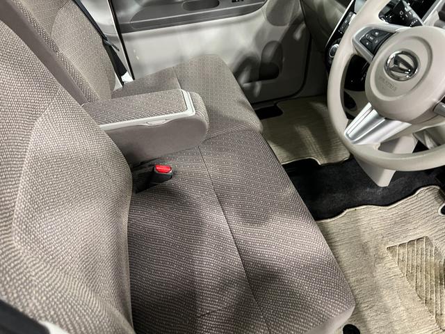 タントＸ　走行６６４７３キロ／ＣＤチューナー／片側電動スライドドア１年保証距離無制限　走行距離６６４７３キロ　ＣＤチューナー　純正マット　助手席エアバッグ　オートライト　アイドリングストップ　片側電動スライドドア　オート格納式ドアミラー（埼玉県）の中古車