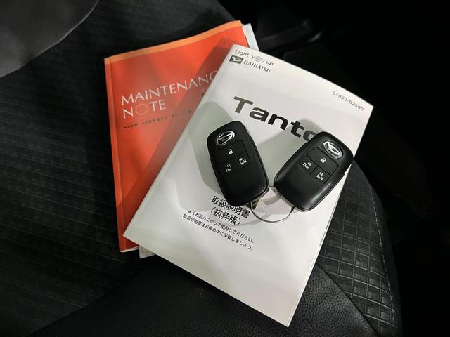 タントカスタムＲＳスタイルセレクション　走行１２２４２７キロ／ナビ１年保証距離無制限　走行距離１２２４２７キロ　純正フルセグナビ　バックカメラ　ドラレコ　純正マット　サイドエアバッグ　ＬＥＤヘッドランプ　アイドリングストップ　シートヒーター　両側電動スライドドア（埼玉県）の中古車