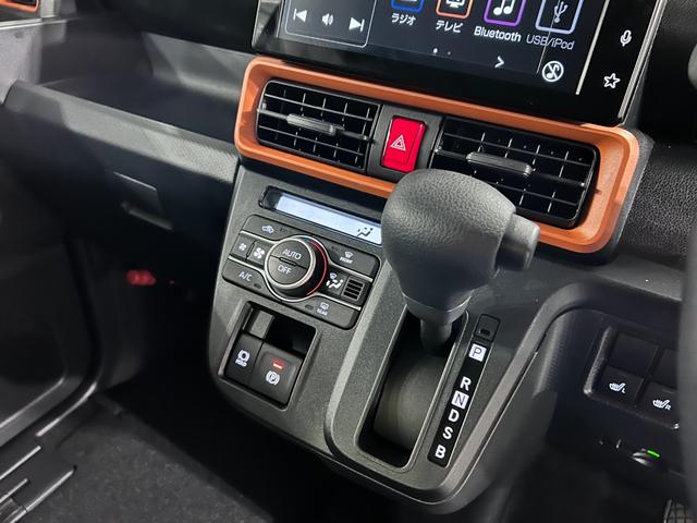 タントファンクロス 走行11813キロ/ディスプレイOD/Bカメラワンオーナー 禁煙車 一年保証・走行距離無制限 ディスプレイオーディオ Bluetooth バックカメラ ドラレコ ETC オートライト LEDヘッドライト シートヒーター 両側電動スライドドア(埼玉県)の中古車
