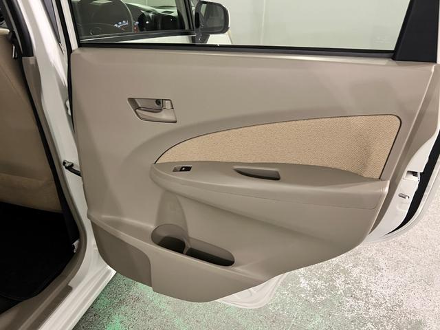 ムーヴL 走行36266キロ/CDチューナー一年保証・走行距離無制限 走行36266キロ 純正カーペットマット 助手席エアバック アイドリングストップ ベンチシート(埼玉県)の中古車