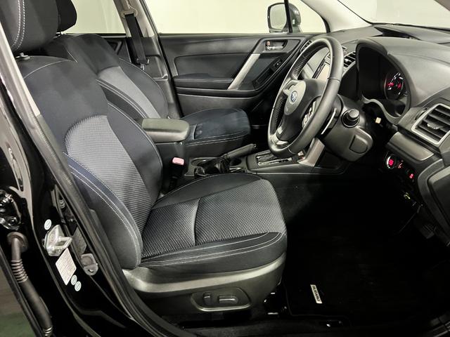 フォレスター２．０ｉ−Ｌ　アイサイト　走行４０６０２キロ／４ＷＤ／ナビ一年保証・走行距離無制限　フルセグナビ　Ｂｌｕｅｔｏｏｔｈ　バックカメラ　ＥＴＣ　オートライト　ＨＩＤヘッドライト　シートヒーター（埼玉県）の中古車