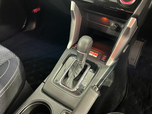 フォレスター２．０ｉ−Ｌ　アイサイト　走行４０６０２キロ／４ＷＤ／ナビ一年保証・走行距離無制限　フルセグナビ　Ｂｌｕｅｔｏｏｔｈ　バックカメラ　ＥＴＣ　オートライト　ＨＩＤヘッドライト　シートヒーター（埼玉県）の中古車