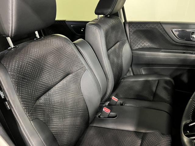 Ｎ−ＷＧＮカスタムＧ　ＳＳパッケージ　走行８８３８８キロ／ナビ／バックカメラ一年保証・走行距離無制限　フルセグナビ　バックカメラ　Ｂｌｕｅｔｏｏｔｈ　オートライト　ＨＩＤヘッドライト　ベンチシート（埼玉県）の中古車