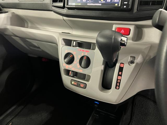 ミライースＸリミテッドＳＡIII　走行２８５９３キロ／車検整備付／雹害一年保証・走行距離無制限　フルセグナビ　Ｂｌｕｅｔｏｏｔｈ　バックカメラ　ＥＴＣ　クリアランスソナー　オートライト　ＬＥＤヘッドライト（埼玉県）の中古車