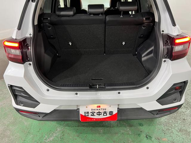 ロッキープレミアムG 走行9631キロ/純正9インチナビ/ドラレコ1年保証距離無制限 走行距離9631キロ 純正フルセグナビ バックカメラ ドラレコ 純正マット サイドエアバッグ LEDヘッドランプ アイドリングストップ シートヒーター オート格納式ドアミラー(埼玉県)の中古車