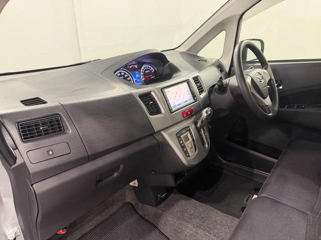 ムーヴカスタム Xリミテッド 走行49576キロ/ナビバックカメラ1年保証距離無制限 走行距離49576キロ ワンセグナビ バックカメラ 助手席エアバック 純正カーペットマット LEDヘッドランプ プッシュボタンスタート(埼玉県)の中古車