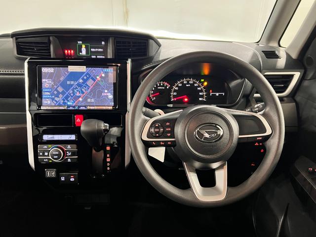トール 中古車 Ｇターボ　車検整備付／走行２８６３６キロ／純正９インチナビ１年保証距離無制限　走行距離２８６３６キロ　純正フルセグナビ　パノラマモニター　ドラレコ　純正マット　ＬＥＤヘッドランプ　アイドリングストップ　両側電動スライドドア　オート格納式ドアミラー