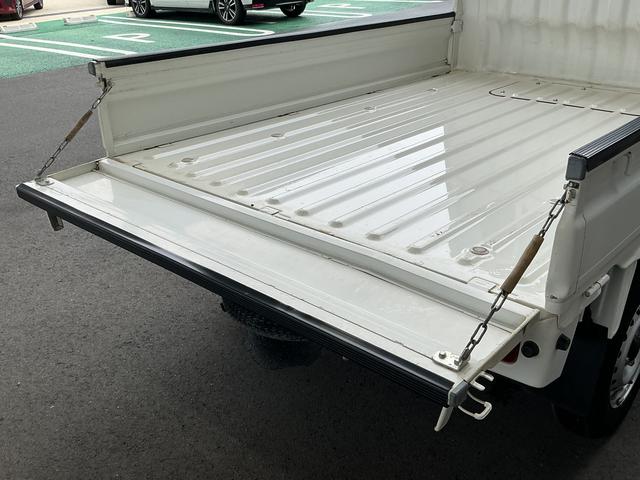 ハイゼットトラックエアコン・パワステＳＰ　走行８２１０キロ／タイヤ４本交換一年保証・走行距離無制限　純正カーペットマット　タイヤ４本交換　４ＷＤ（埼玉県）の中古車