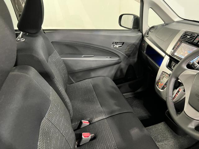 ムーヴカスタムXリミテッドSA 走行9722キロ/車検整備付/ナビ一年保証・走行距離無制限 タイヤ4本交換 車検整備付 ワンセグナビ バックカメラ オートライト LEDヘッドライト アイドリングストップ(埼玉県)の中古車
